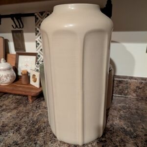 Elegant Cream Vase Hearth And Hand 16 Inch Tall